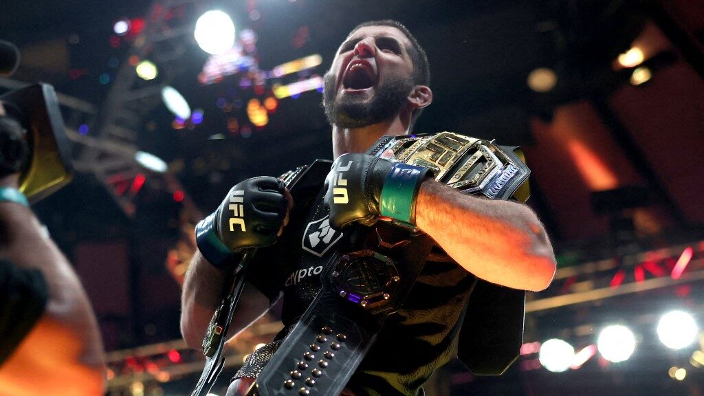 Islam Makhachev, UFC double champion