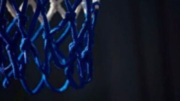 Curry – Under Armour: the final clap!