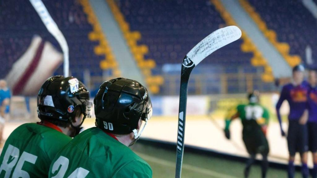 NHL : the Canes and Martinook choke Ottawa out