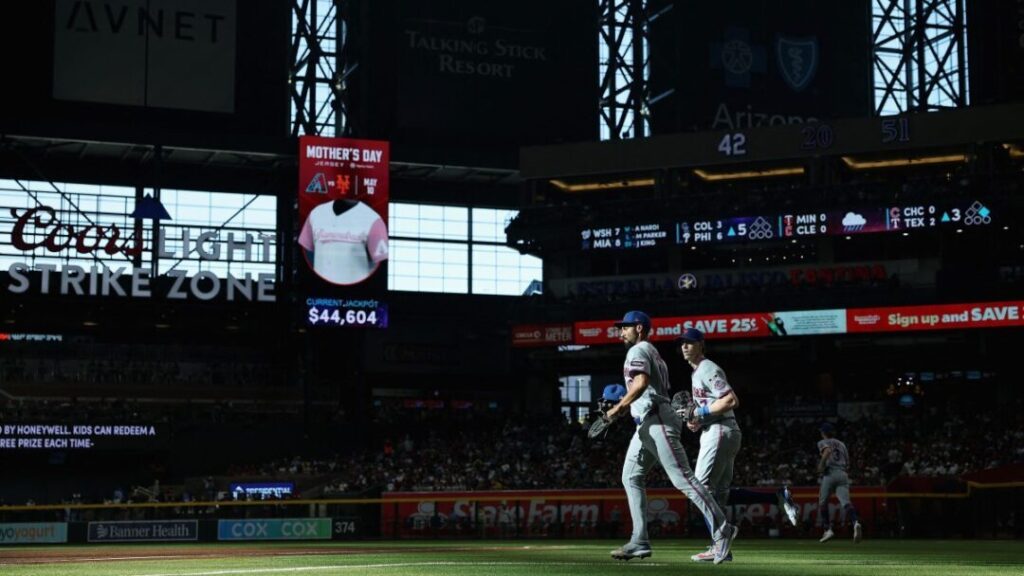 MLB – The guaranteed-money scandal