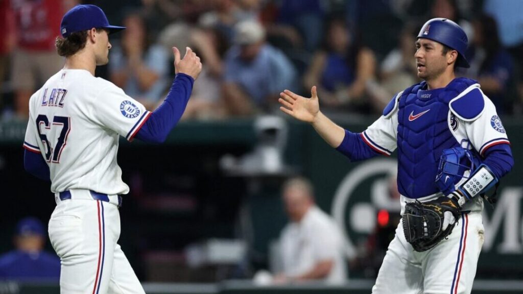 MLB - Brutal wake-up call: after getting shut out the day before, they erupted for 8 runs right off the bat.