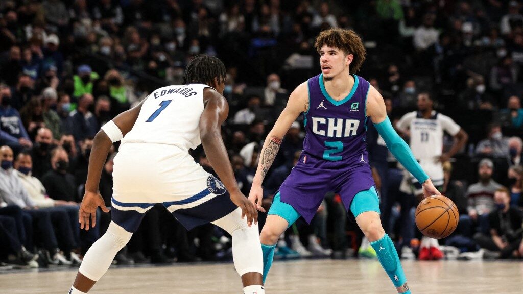 NBA : LaMelo Ball traded to the Minnesota Timberwolves !